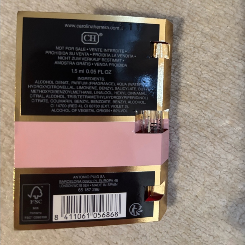 Carolina Herrera Good Girl Blush Sample - Picture 2 of 2